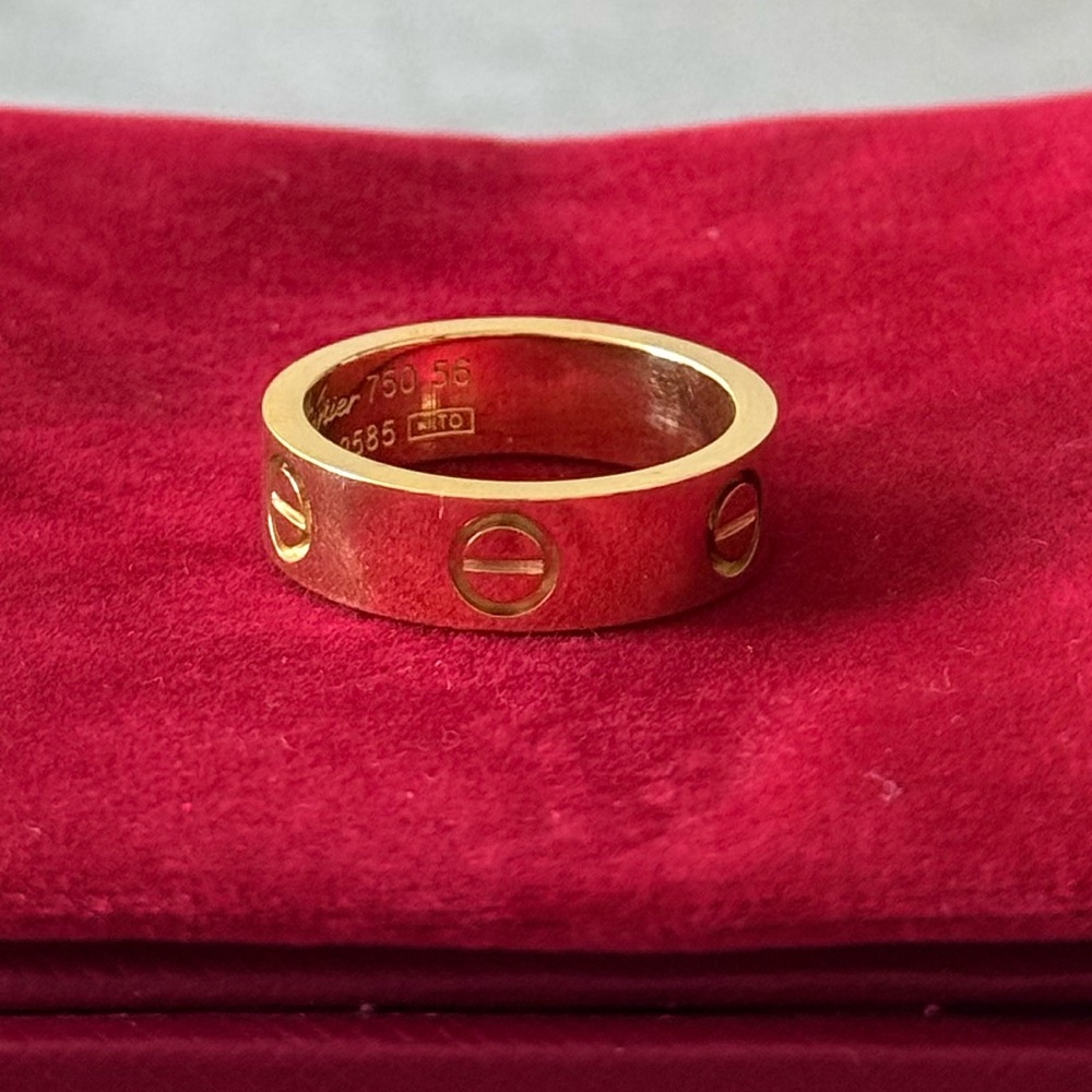 🌟New Stainless Steel Gold Plated Love Ring